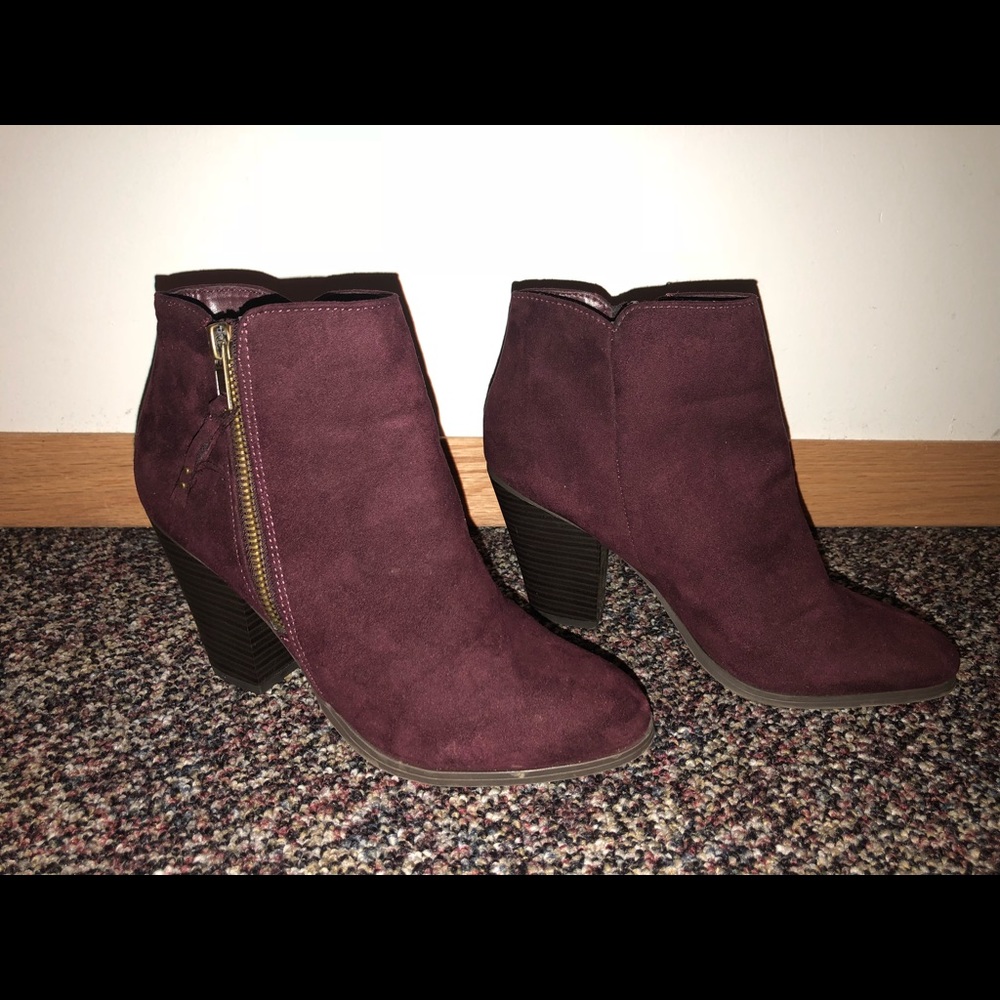 Charlotte Russe heel boots